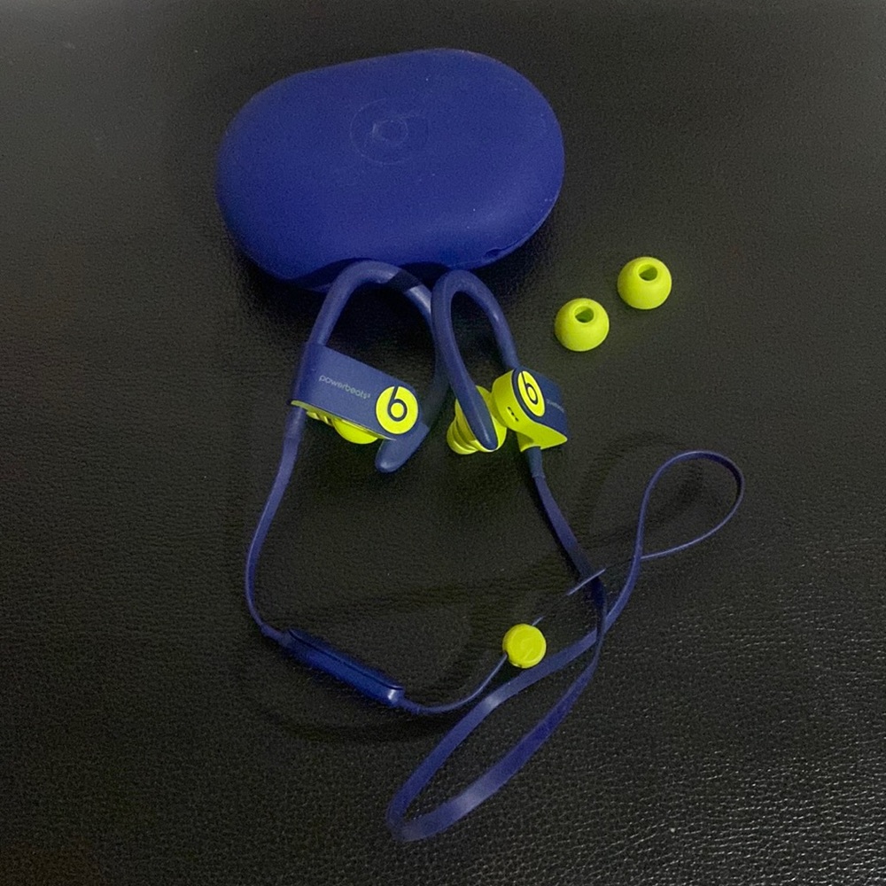 Powerbeats 3